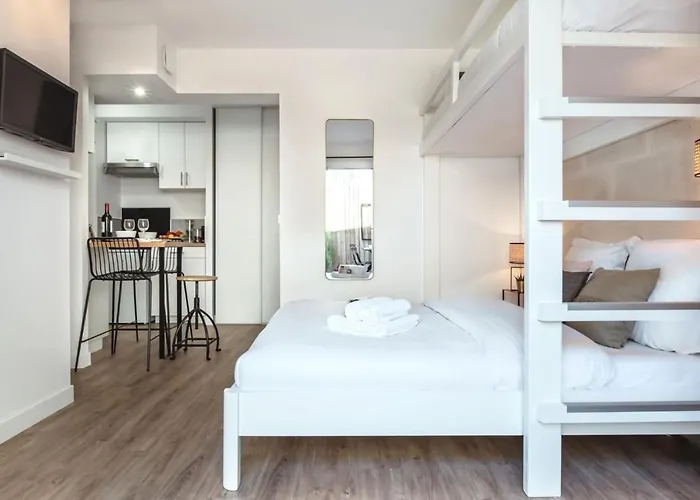 Life&travel - Cosy - Parking - Terrasse *